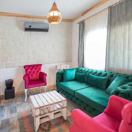 Private And Luxurious Suites In Villa With Beautiful Garden Oda ve Kahvaltı Göcek